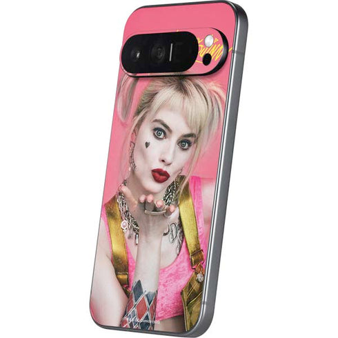 DC Comics Harley Quinn Blowing Kisses Pixel 9 Pro XL Skin